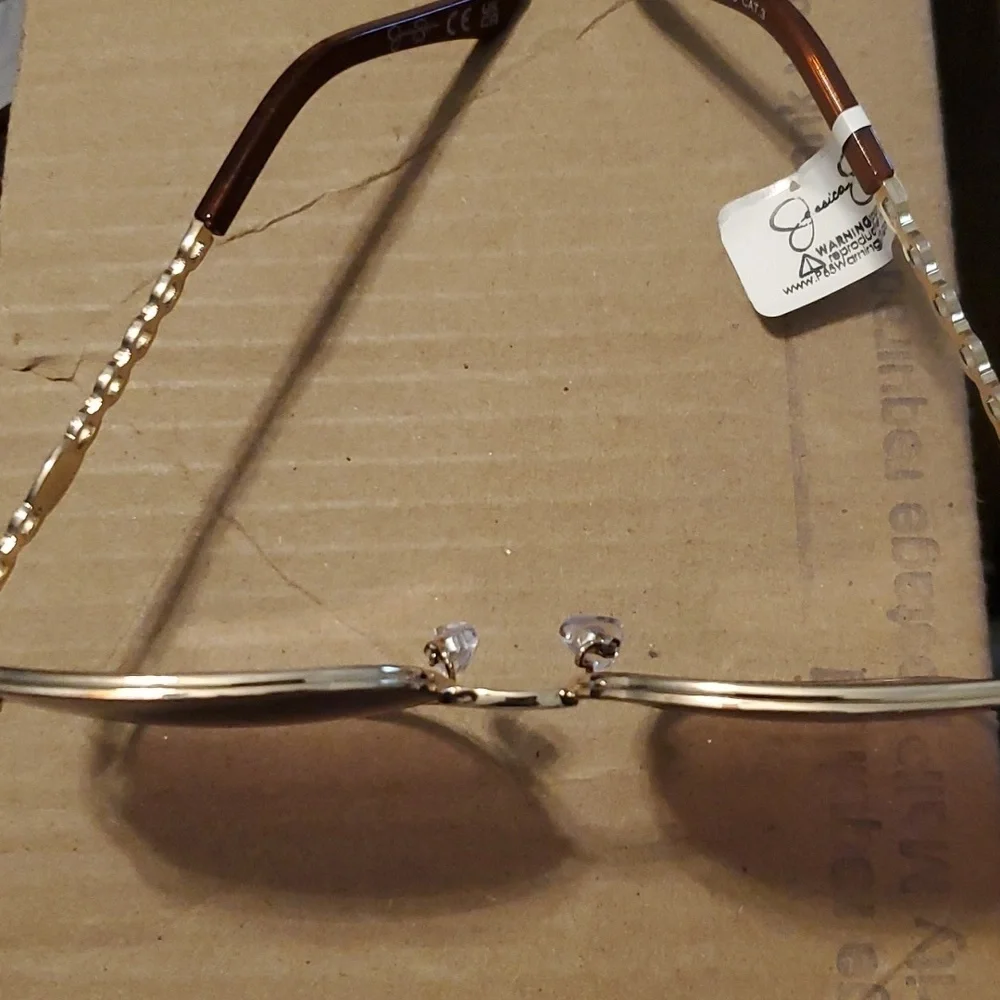 Jessica Simpson J6101 Metal brown & gold Cat‎ Eye 100% Uv Protection Sunglasses
